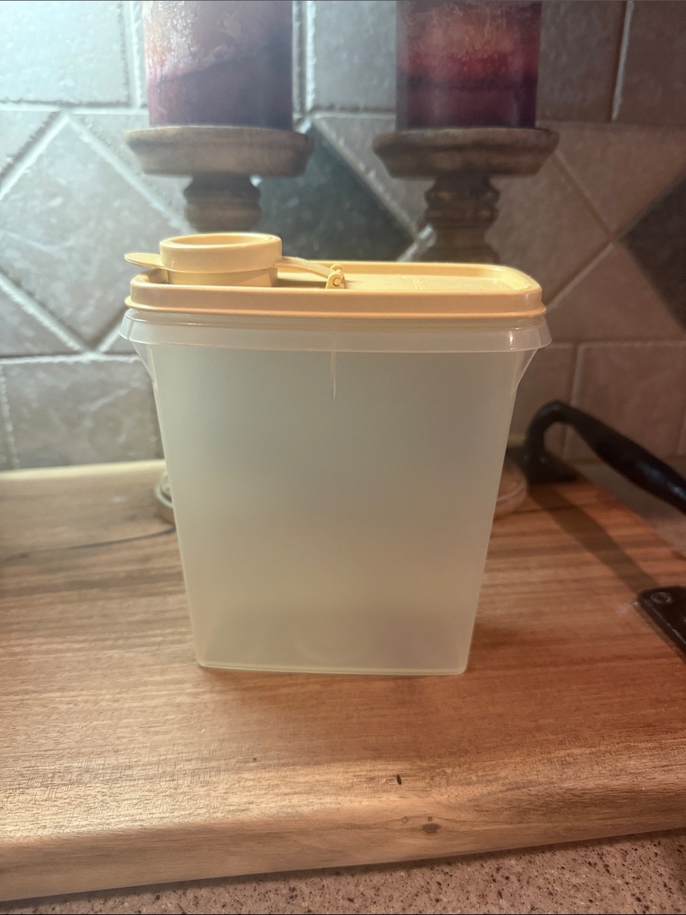 Tupperware Plastic Kitchen Storage Canister with Beige Lid